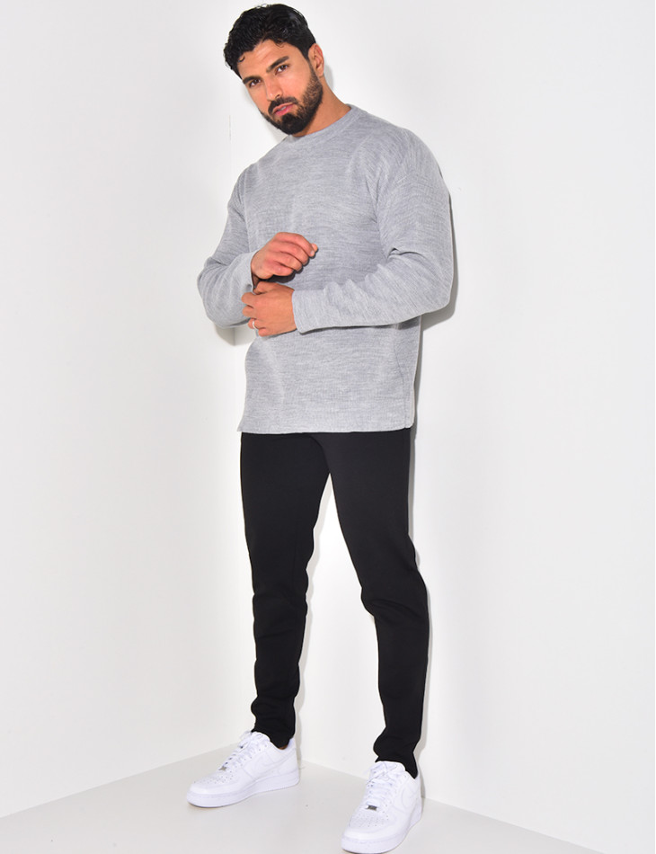 Pull fin à col rond