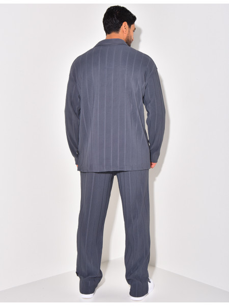 Ensemble pantalon et pull à col