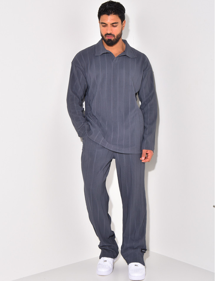 Ensemble pantalon et pull à col
