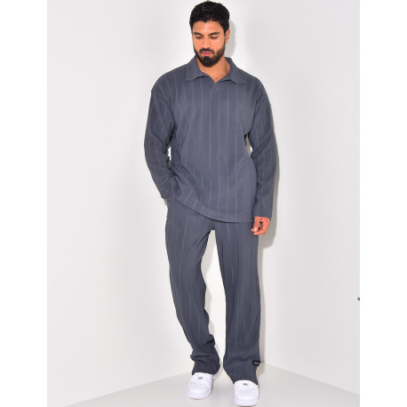 Ensemble pantalon et pull à col