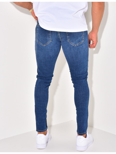 Jeans destroy à ceinture ficelle "Karomade"