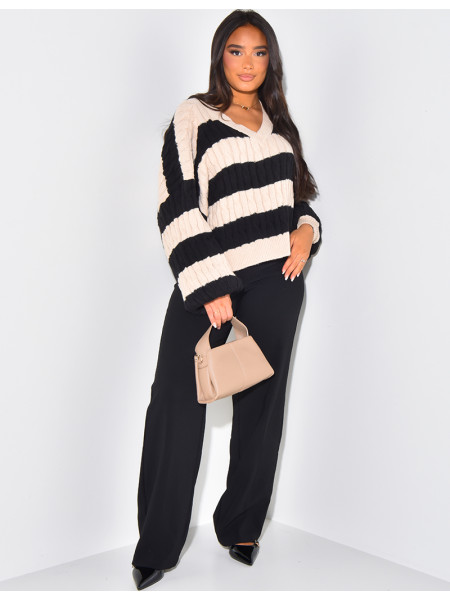 Pull court en laine à bandes