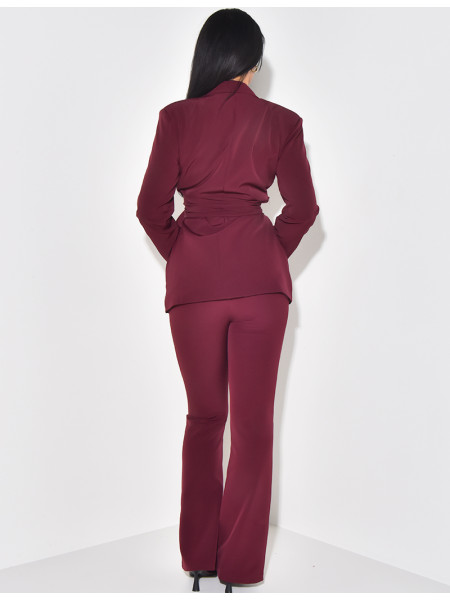 Suit with wide waistband and flare trousers
