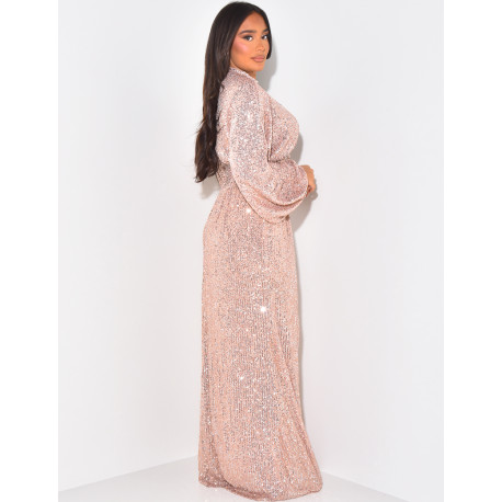 Langes Kleid mit Stehkragen und Pailletten