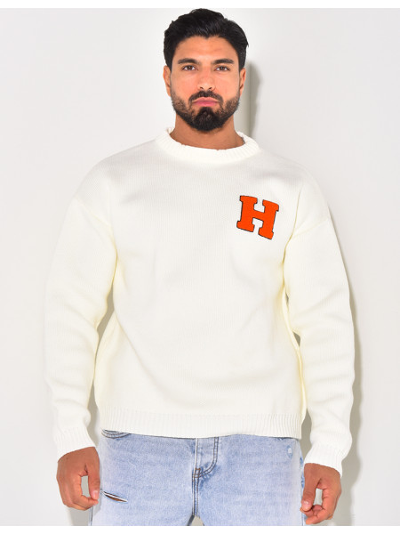 Pull épais avec la lettre H