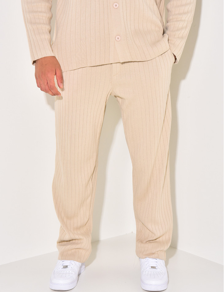 Ensemble pantalon et pull en laine