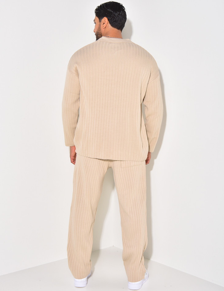 Ensemble pantalon et pull en laine