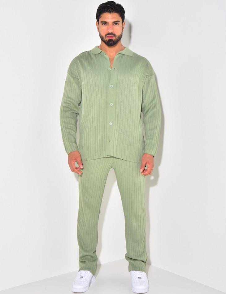 Ensemble pantalon et chemise en maille