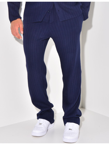 Ensemble pantalon et pull en laine