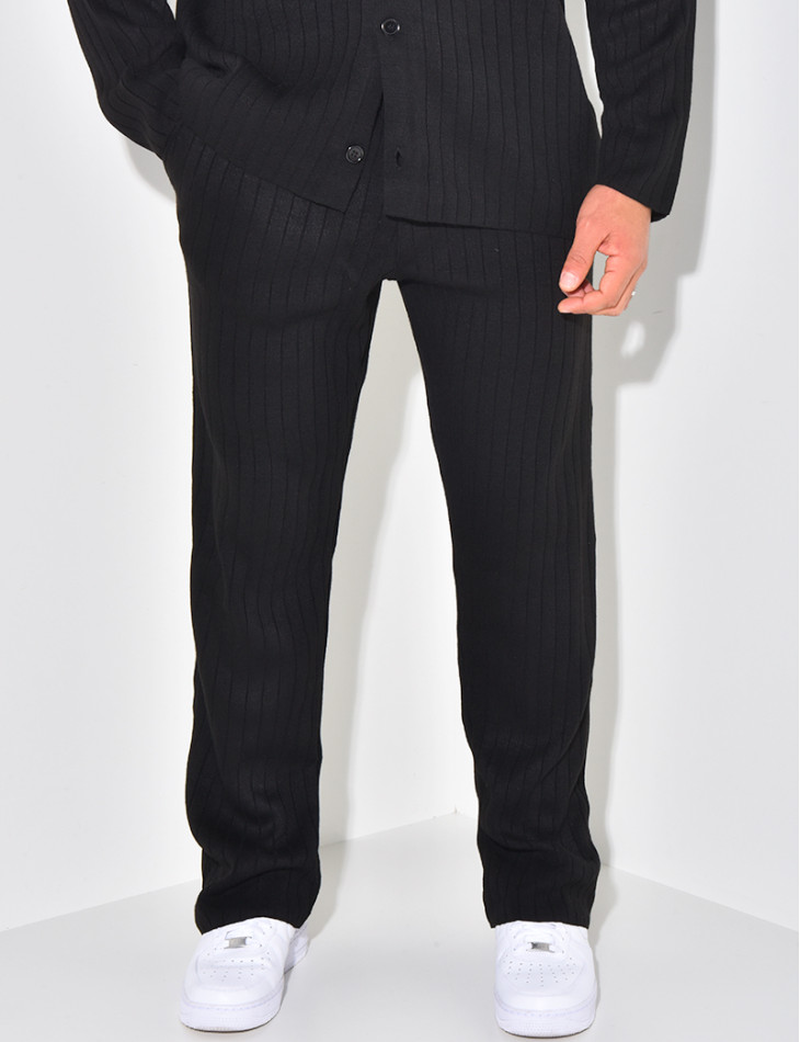 Ensemble pantalon et pull en laine