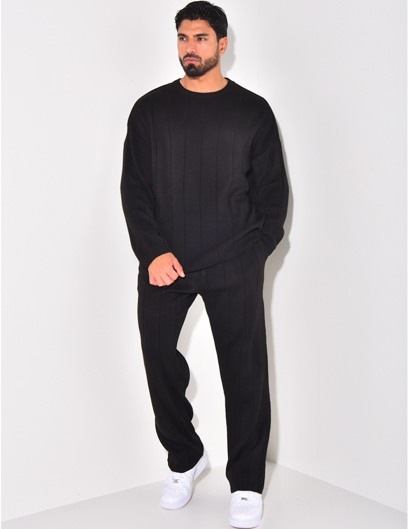 Ensemble pantalon et pull à...