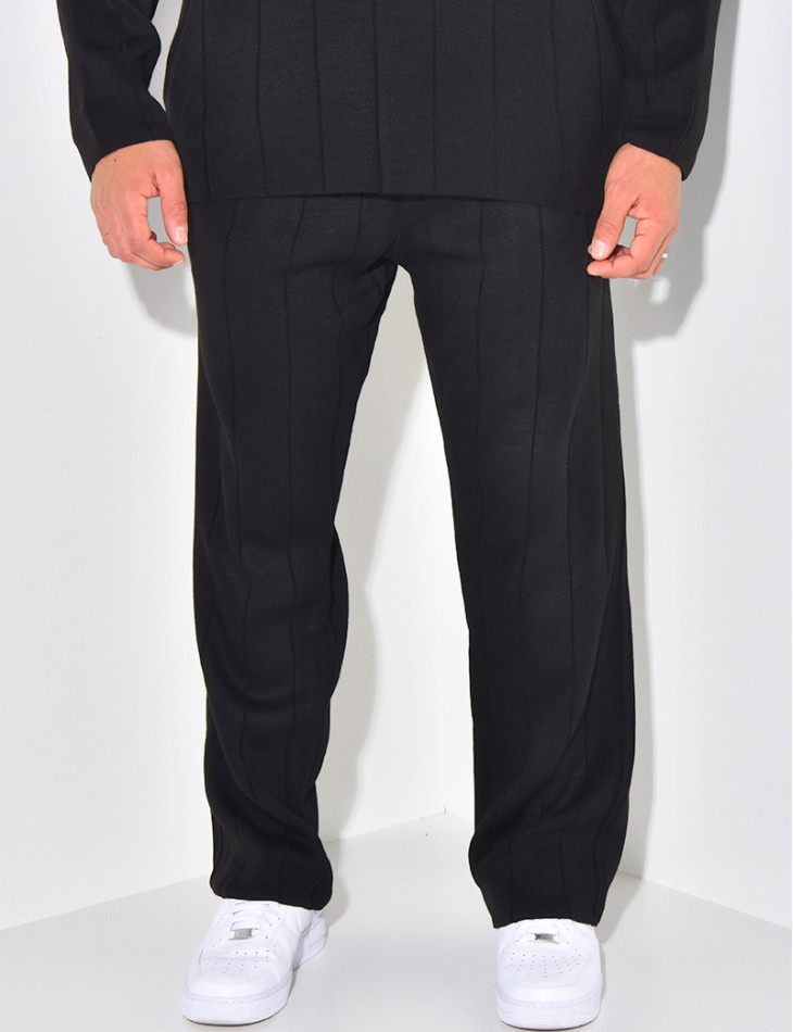 Ensemble pantalon et pull à col rond