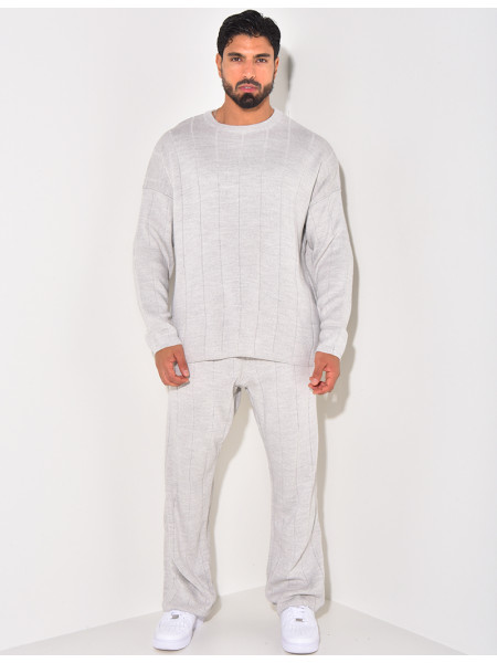 Ensemble pantalon et pull à col rond