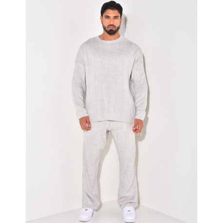 Ensemble pantalon et pull à col rond