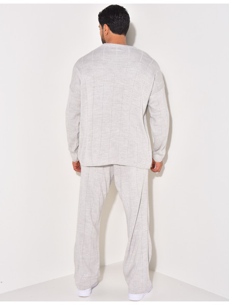 Ensemble pantalon et pull à col rond