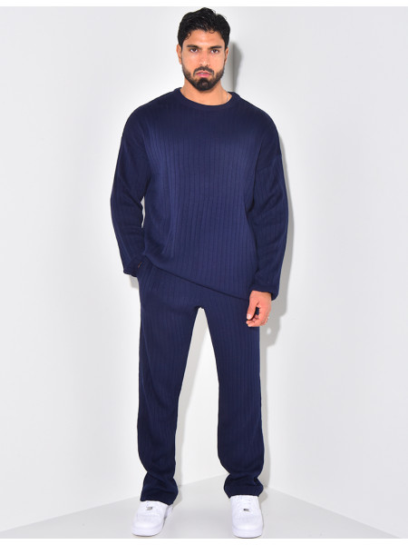 Ensemble pantalon et pull à col rond