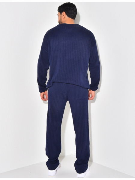 Ensemble pantalon et pull à col rond