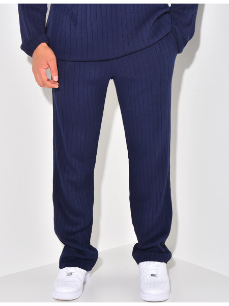 Ensemble pantalon et pull à col rond