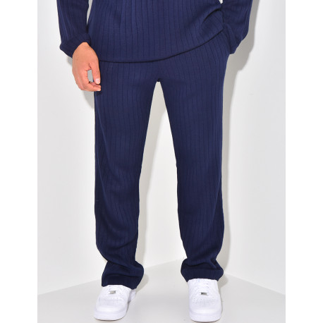 Ensemble pantalon et pull à col rond