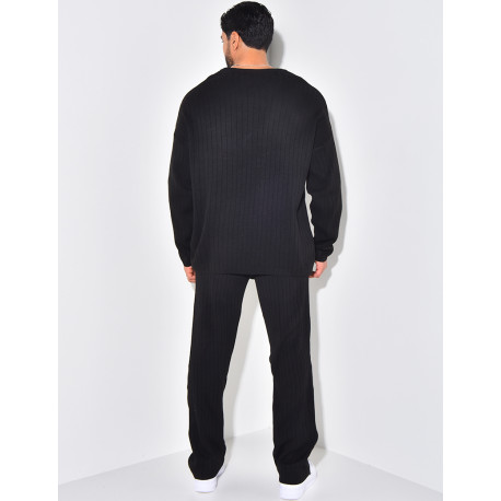 Ensemble pantalon et pull à col rond