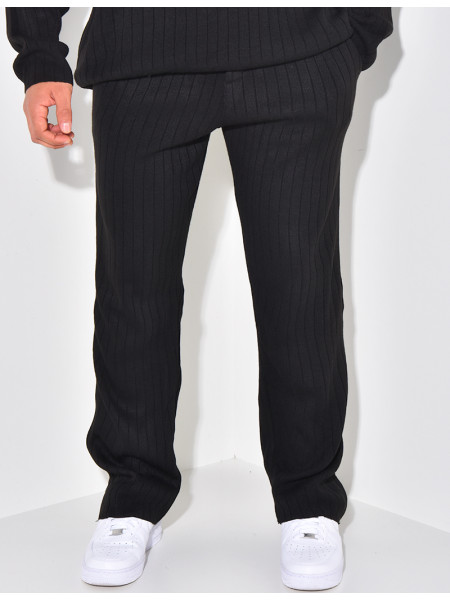 Ensemble pantalon et pull à col rond