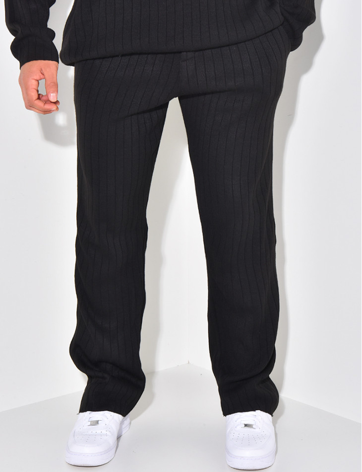 Ensemble pantalon et pull à col rond