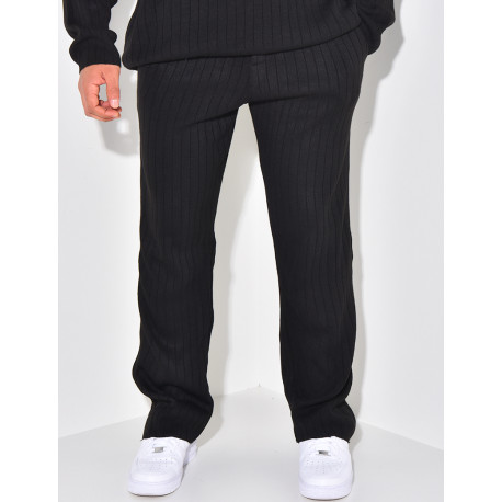 Ensemble pantalon et pull à col rond