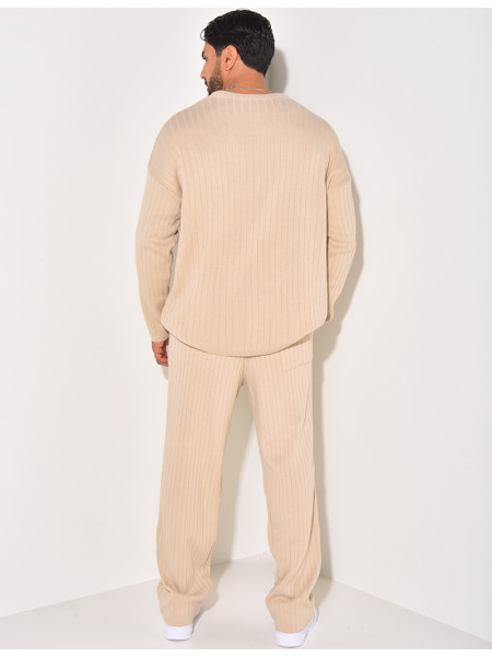Ensemble pantalon et pull à col rond