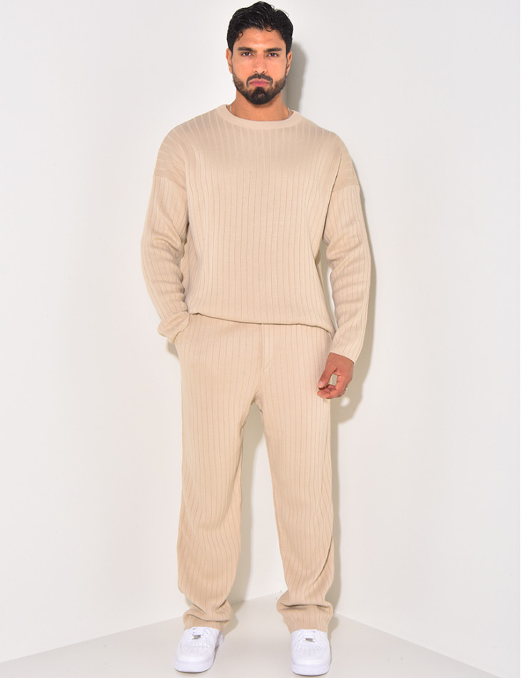 Ensemble pantalon et pull à col rond