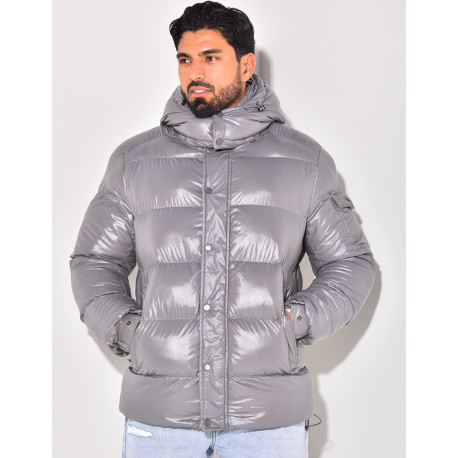 Doudoune courte matelassée effet vinyle