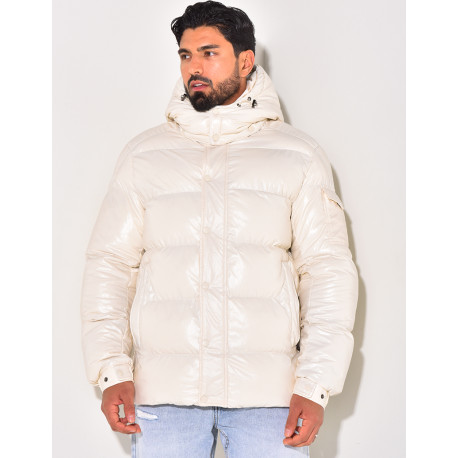 Doudoune courte matelassée effet vinyle