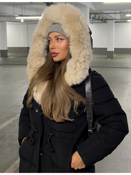 Doudoune longue à capuche fourrée