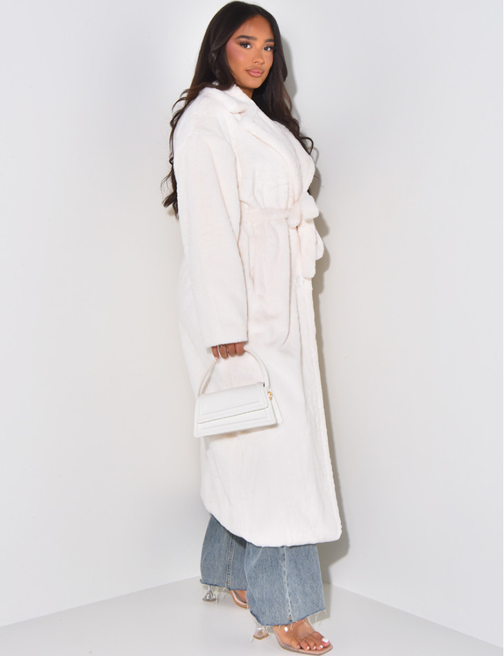 Long coat in faux fur