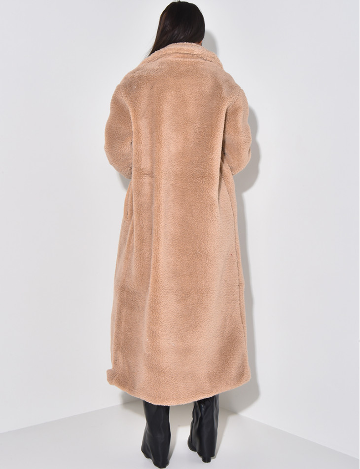 Langer Mantel mit Schaffelleffekt