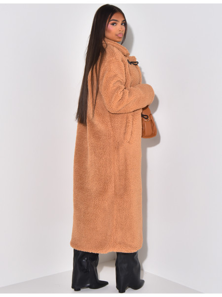 Long sheepskin effect coat