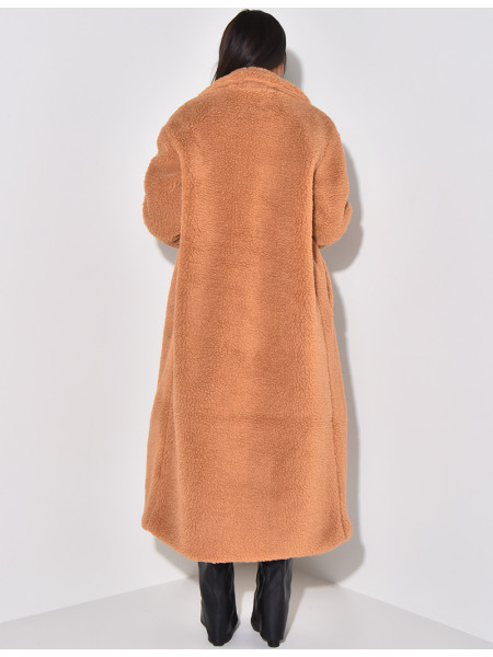 Long sheepskin effect coat