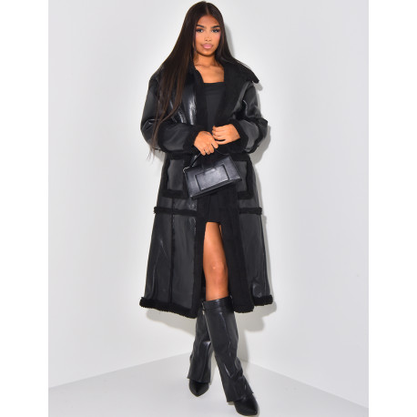 Manteau en simili à bordures en peau de mouton