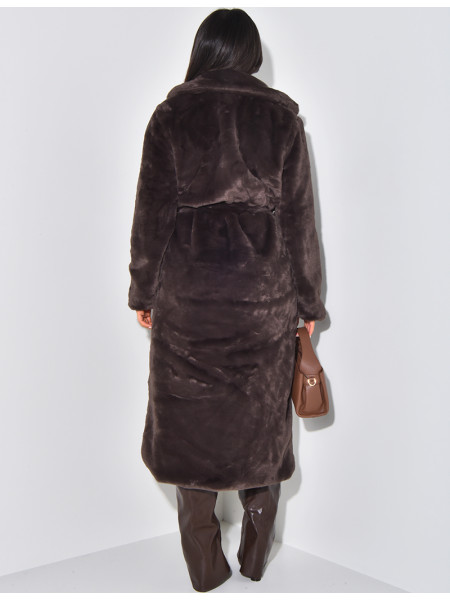 Manteau en fourrure à ceinture
