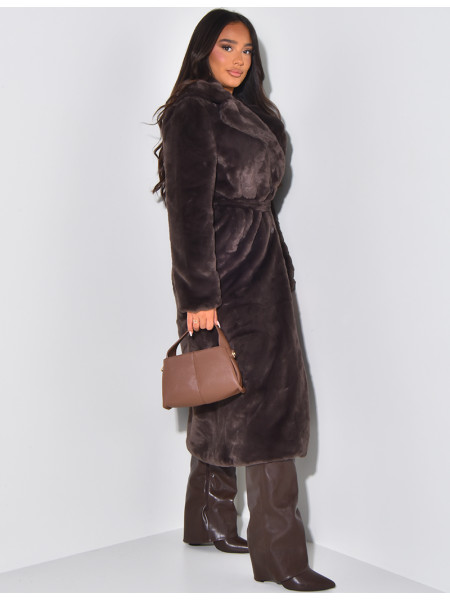 Manteau en fourrure à ceinture