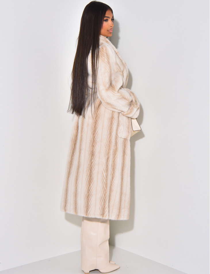 Long coat in premium faux fur