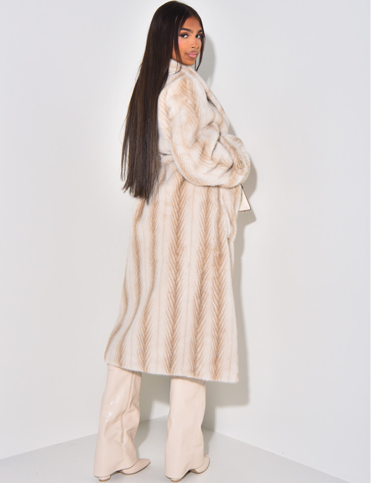Long coat in premium faux fur