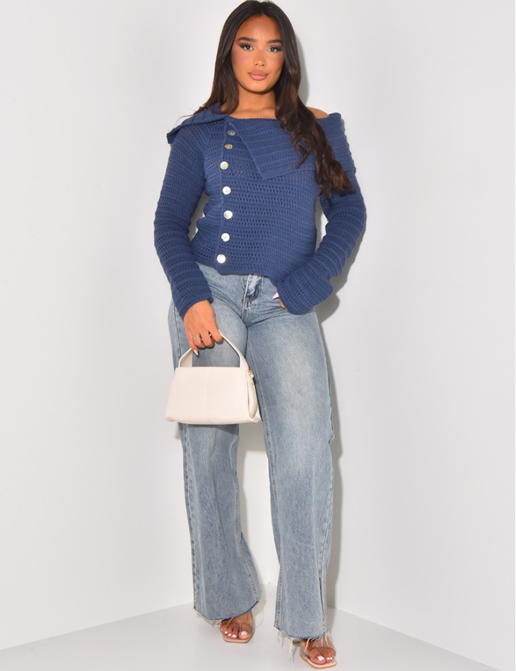 Asymmetrischer Wollpullover mit U-Boot-Ausschnitt