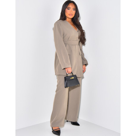 Mid-length blazer with tie and straight trousers set