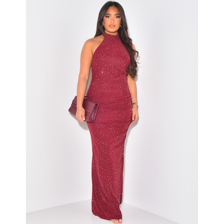 Neckholder-Kleid aus Mesh mit Strass-Effekt gerafft.