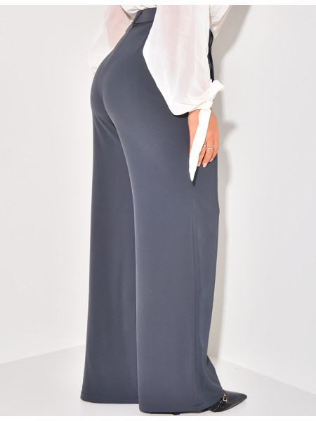 Wide-cut tailored trousers