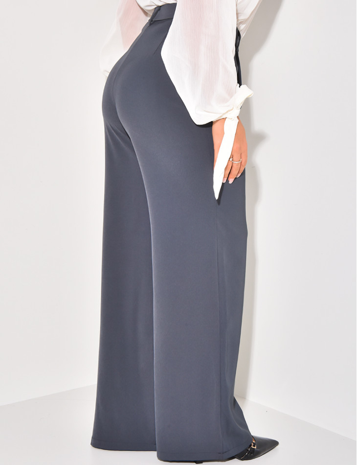 Wide-cut tailored trousers