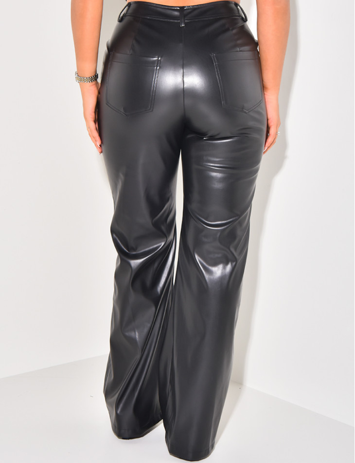 Pantalon en simili coupe large