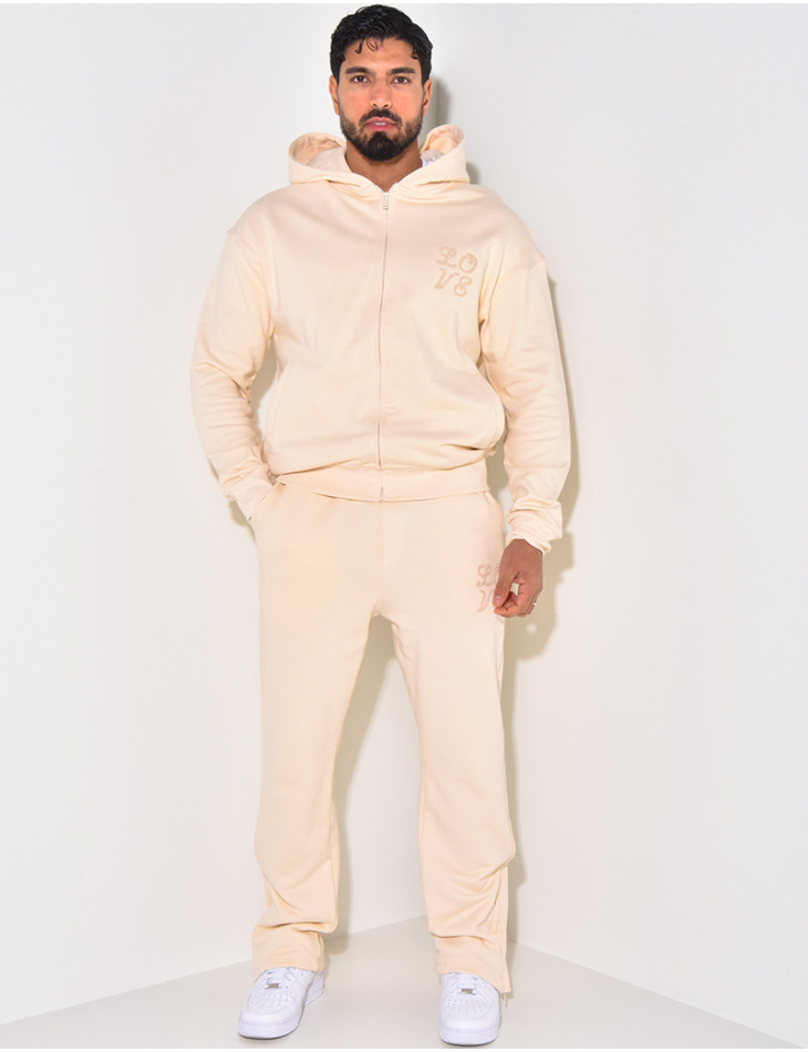 Set aus Sweatshirt und Jogginghose