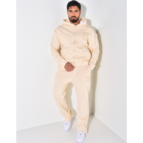 Set aus Sweatshirt und Jogginghose