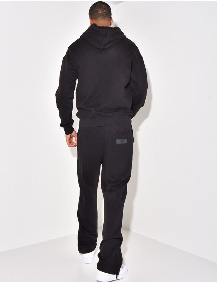 Sweatshirt and jogging suit